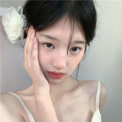 在我姐姐的婚纱里